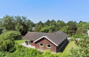 Stunning Home In Rødby With Sauna, Kramnitse